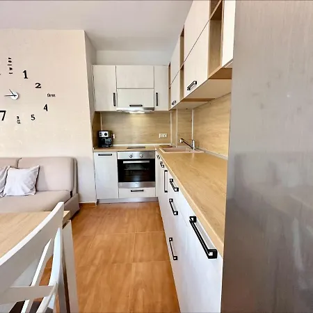 Panorama Dreams - Menada * スヴェティ・ヴラス