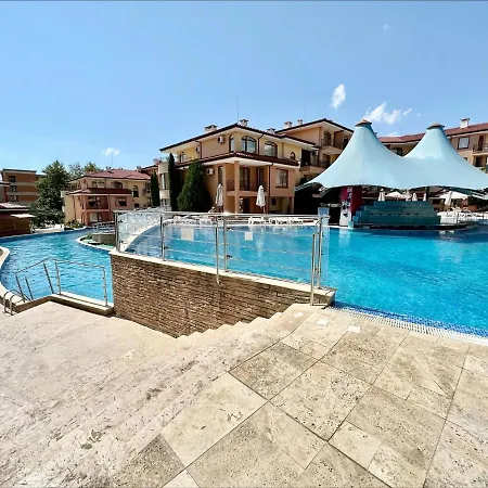 Panorama Dreams - Menada *