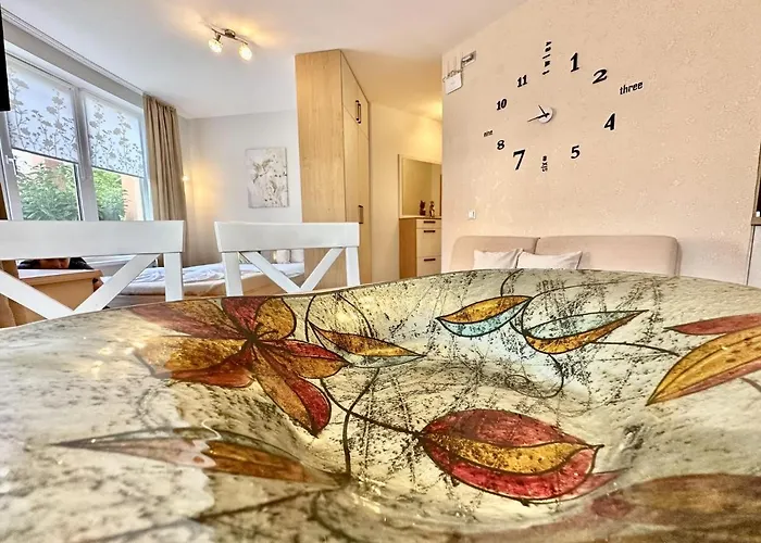 Panorama Dreams - Menada